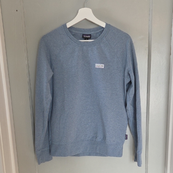 Patagonia Tops - Patagonia Women's Light Blue Crewneck Sweatshirt
